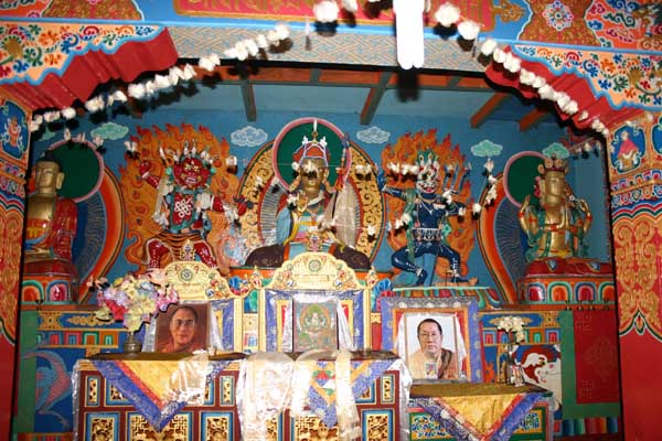 lukla_monastery1